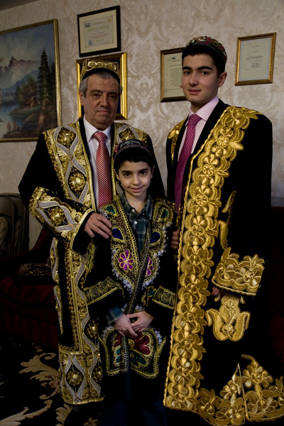 Almagul Menlibayeva
<br>Video stills from <em>Queens</em>, 2009, HD video, PAL, sound, colour, single screen
<br>Commissioned by Queens Museum of Art
<br>Courtesy of the artist and Priska C. Juschka Fine Art
