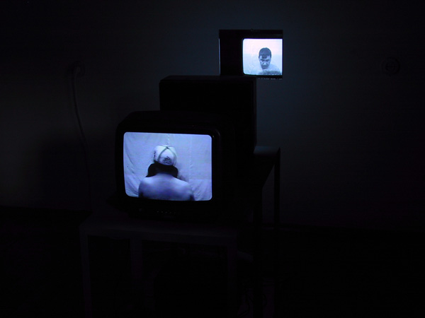 Yerbossyn Meldibekov
<br><em>Pastan. I am</em>, 2005
<br>Dual-channel video