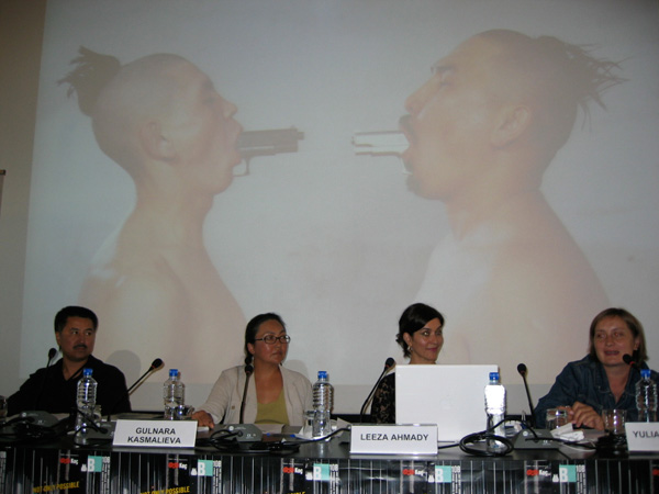 <em>International Discourse vs. Local Vibrancy</em>
<br>Panel Discussion
<br>10th International Istanbul Biennial, 2007