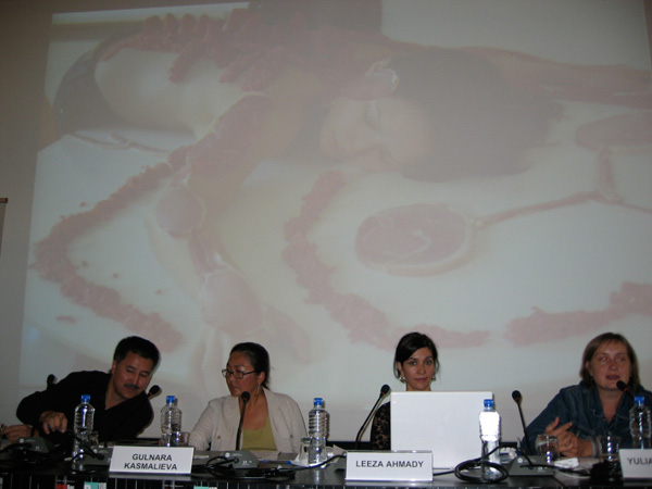 <em>International Discourse vs. Local Vibrancy</em>
<br>Panel Discussion
<br>10th International Istanbul Biennial, 2007