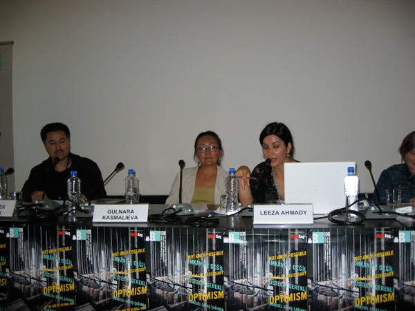 <em>International Discourse vs. Local Vibrancy</em>
<br>Panel Discussion
<br>10th International Istanbul Biennial, 2007