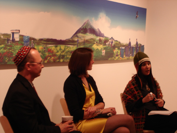 <i>The Paradox of Polarity: Contemporary Art from Central Asia</i>
<br>Leeza Ahmady, Summer Coish and Rafis Abazov
<br>Curatorial Walk Through and Talk, 2007
